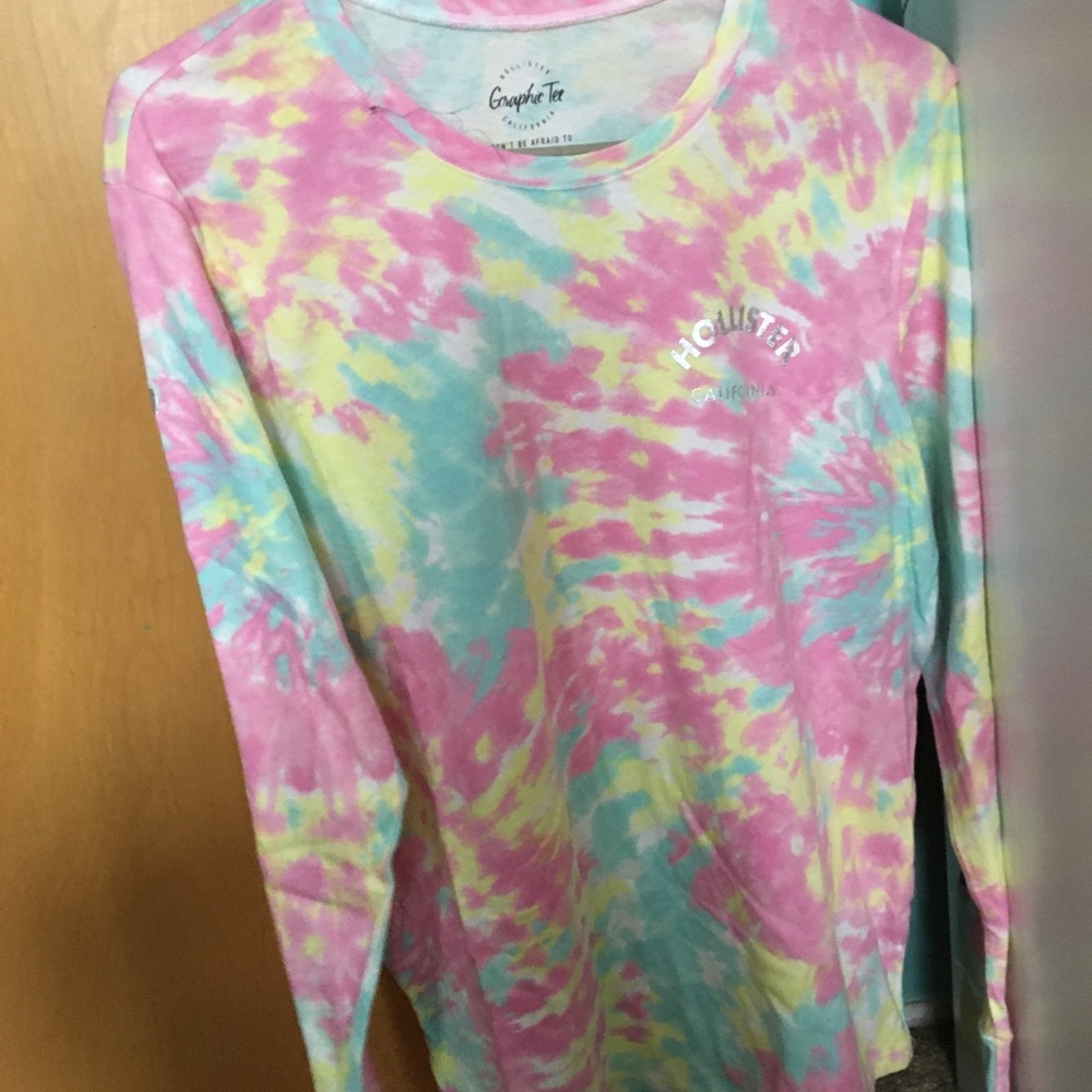 Tie-dye Hollister long sleeve NWOT